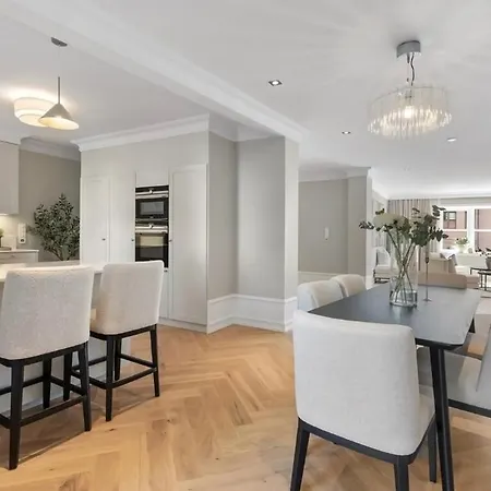 Classic And High End In Frogner, Oslo
