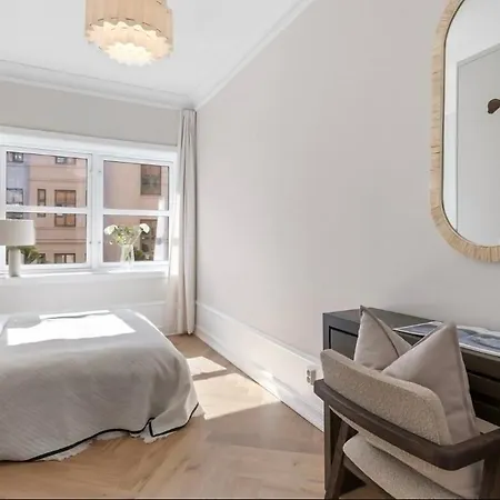 Classic And High End In Frogner,